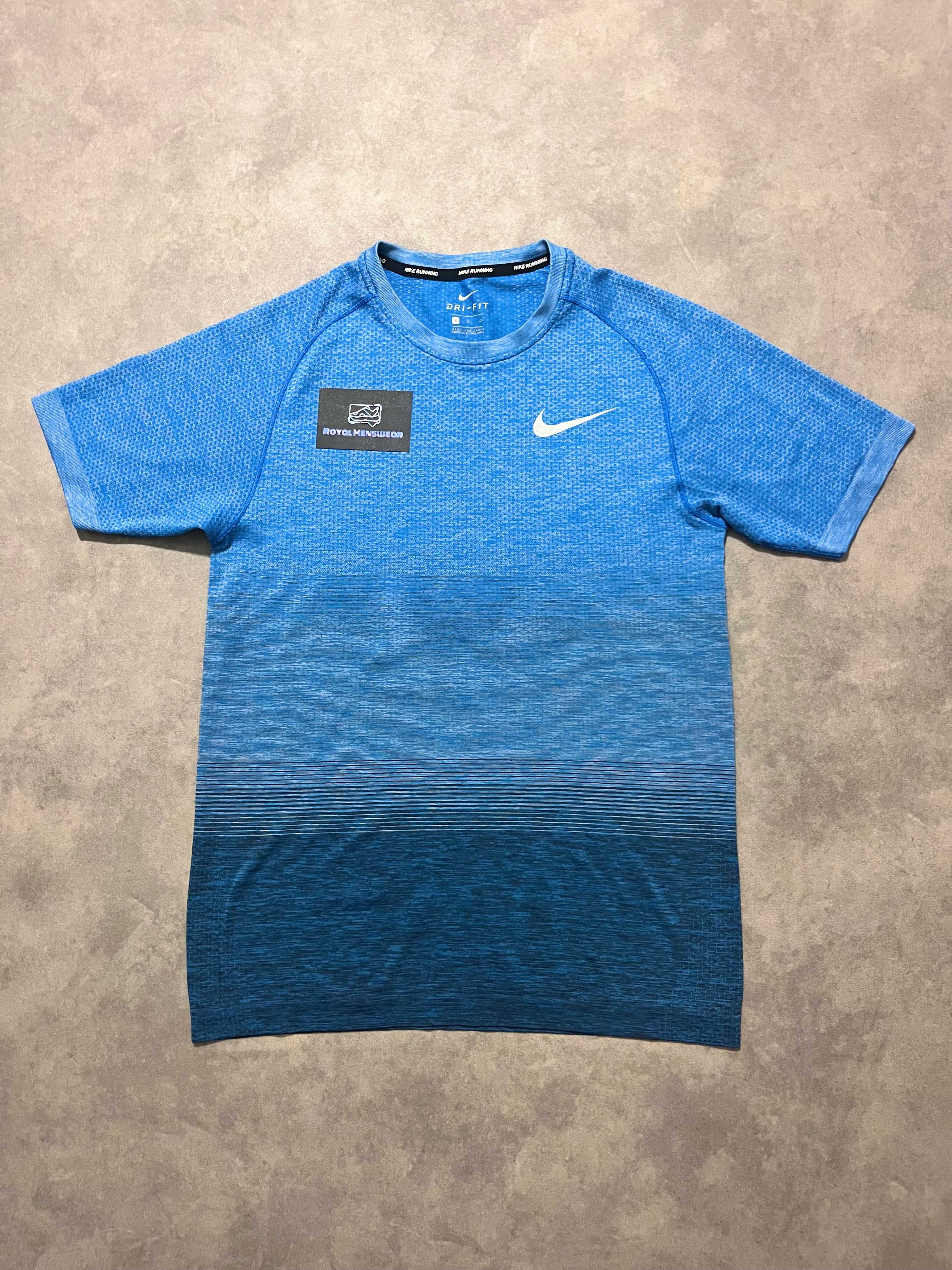 Nike tech knit 1.0 T shirt blue Gradient ROYAL MENSWEAR