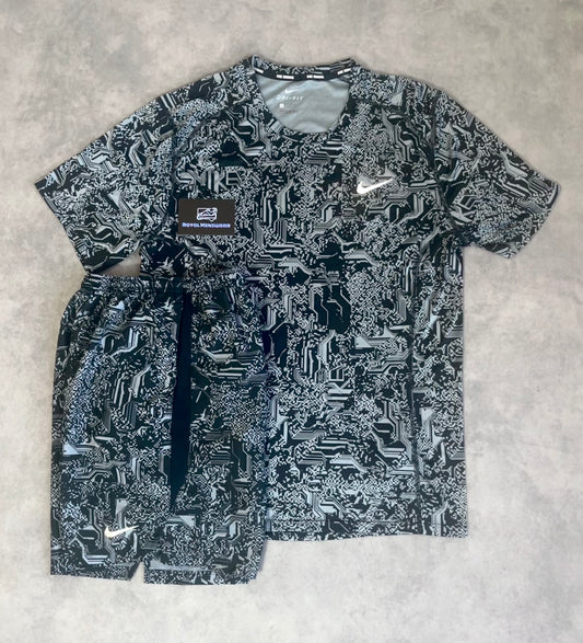 Nike Digital camo set - grey