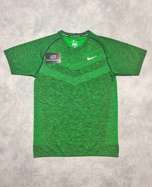 Nike RFLF T-shirt - green